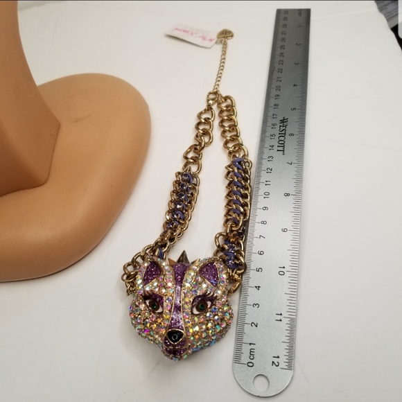 BETSEY JOHNSON PURPLE CRYSTALS FOX CHUNKY STATEMENT FASHION CHAIN NECKLACE. - Picture 9 of 10